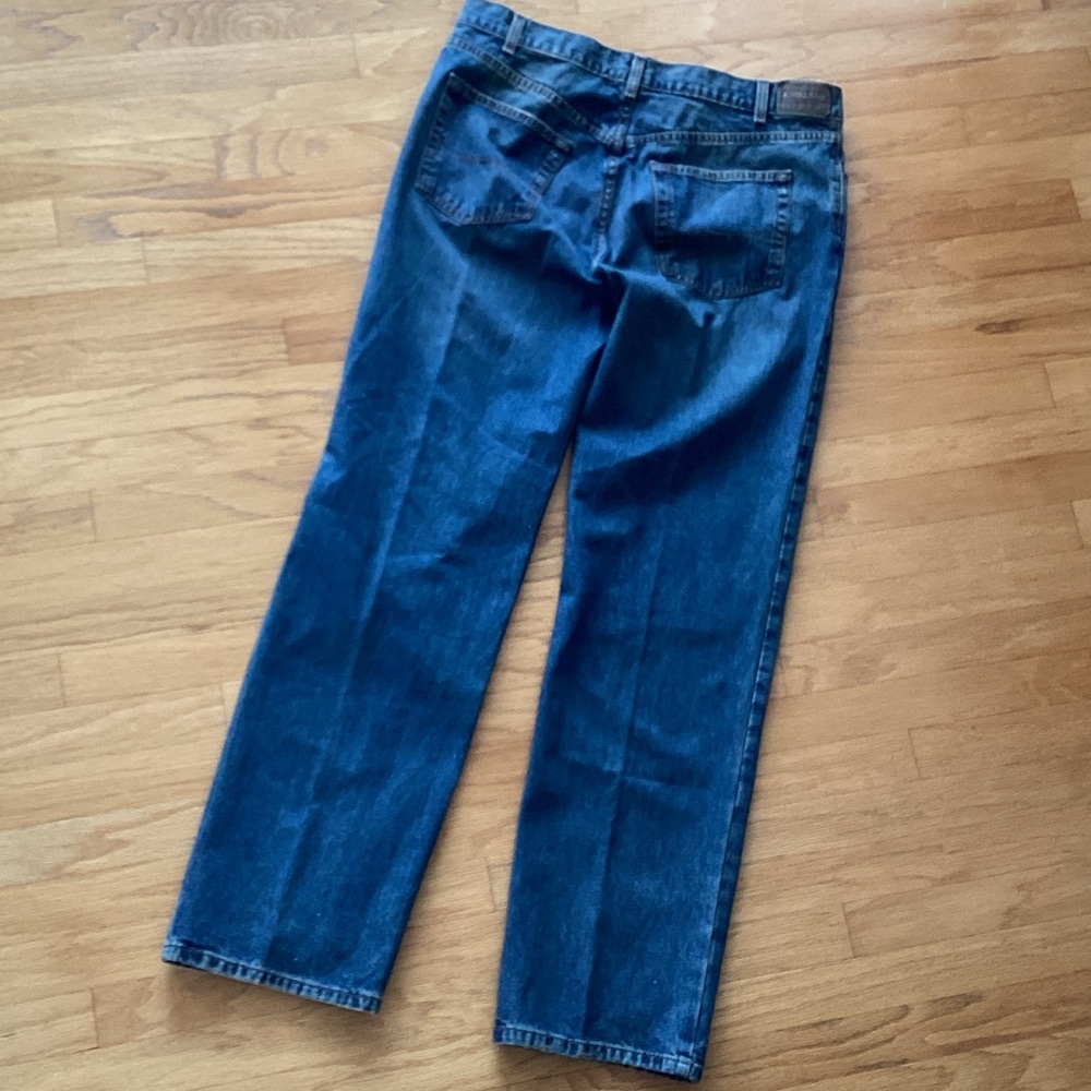 Kirkland Signature Men's Jeans - Picture 5 of 5